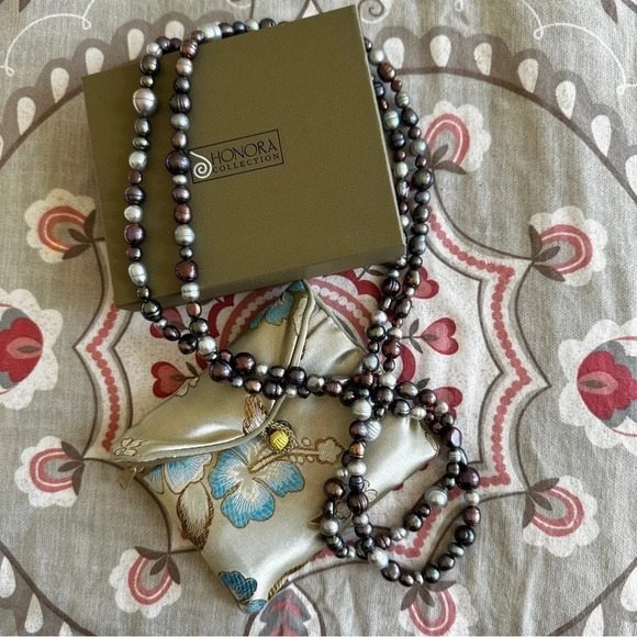 Honora Cultured Pearls - 29” Opera Length - Excellent Condition - Picture 5 of 9